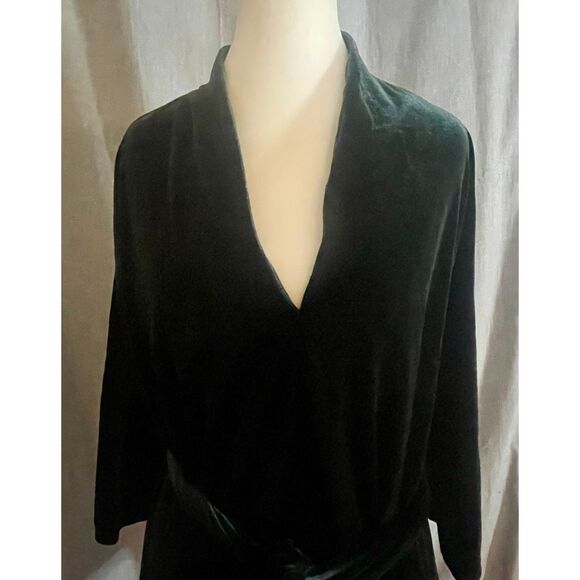 ZARA Woman Emerald Velvet Pullover Belted Knee Length Dress Size Medium - Picture 2 of 12